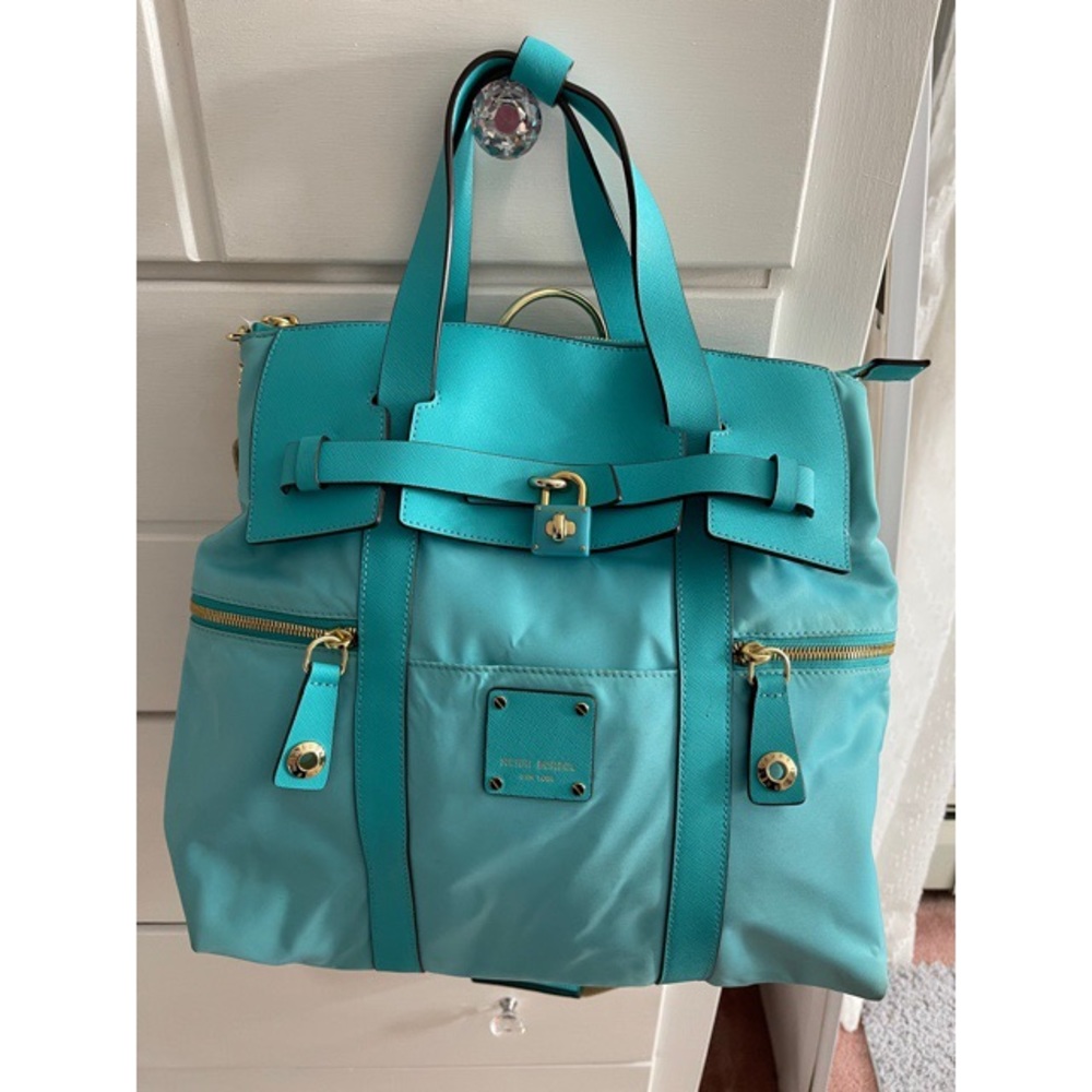 Henri Bendel large jetsetter